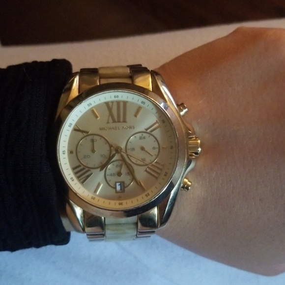 MICHAEL KORS WATCH - Picture 1 of 8